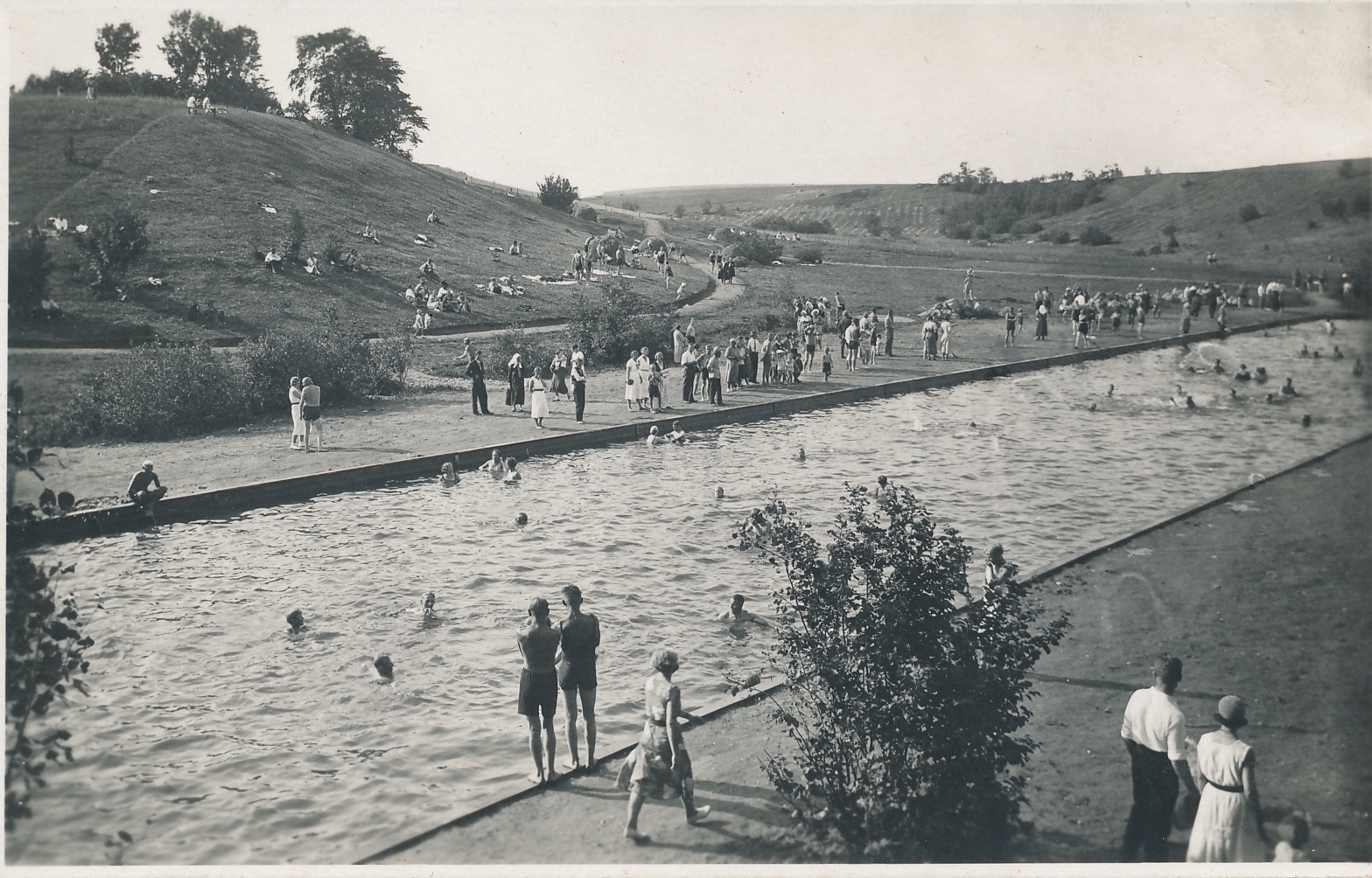 foto, Viljandi, Uueveski bassein, suvitajad, 1934