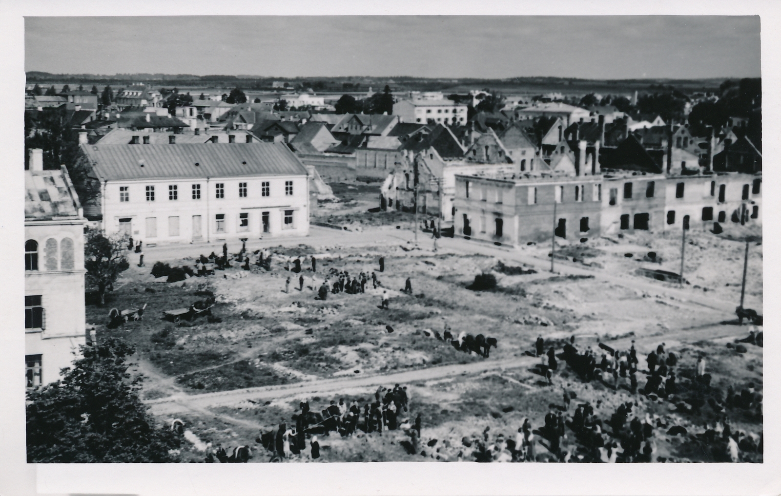 foto, Viljandi, taastamistööd Lossi, Oru ja Hiire tn, Linnaväljaku rajamine 8.06.1947 F: A. Kiisla