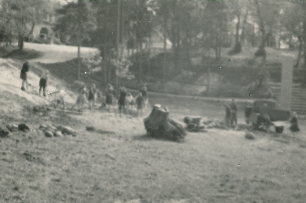 foto, Viljandi taastamistööd, lauluväljak, 1950 F T.Parri