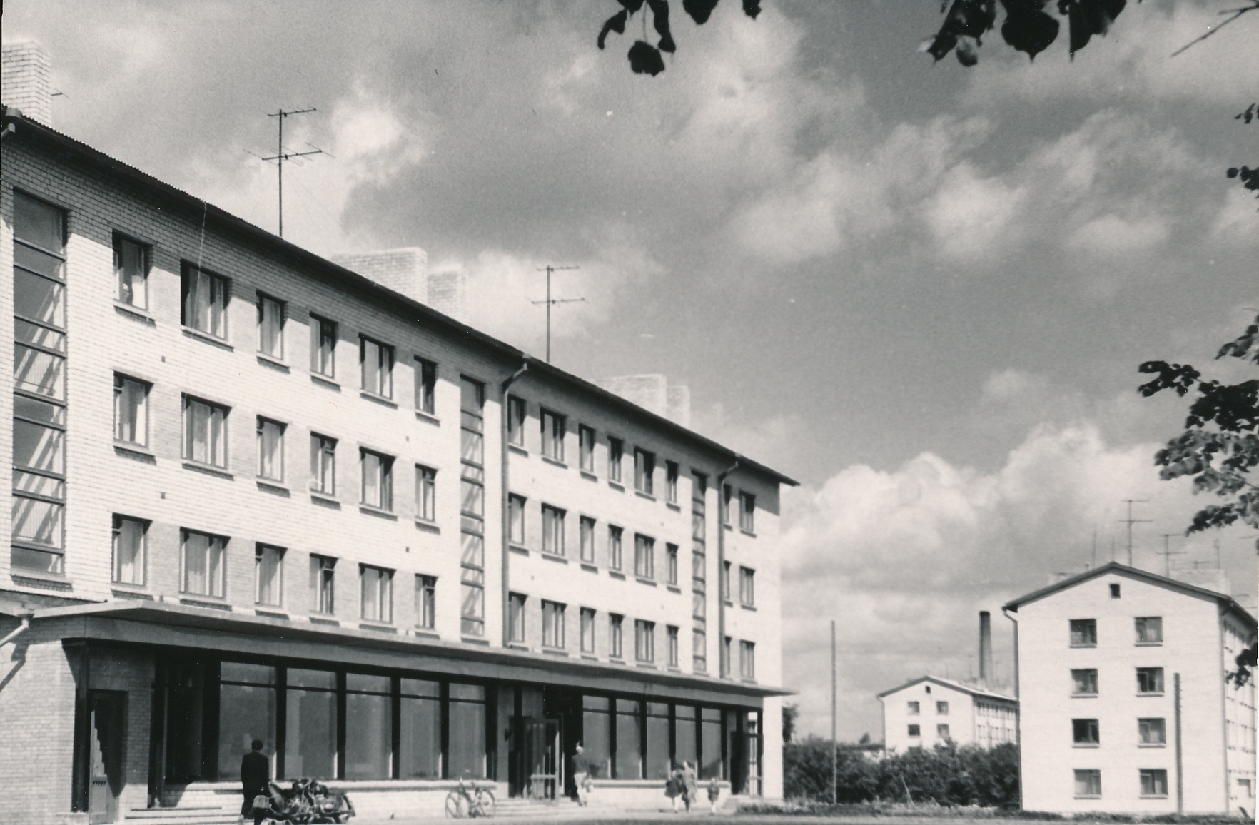 foto, Viljandi, kauplus Paala (Valuoja pst 13a), 1964
