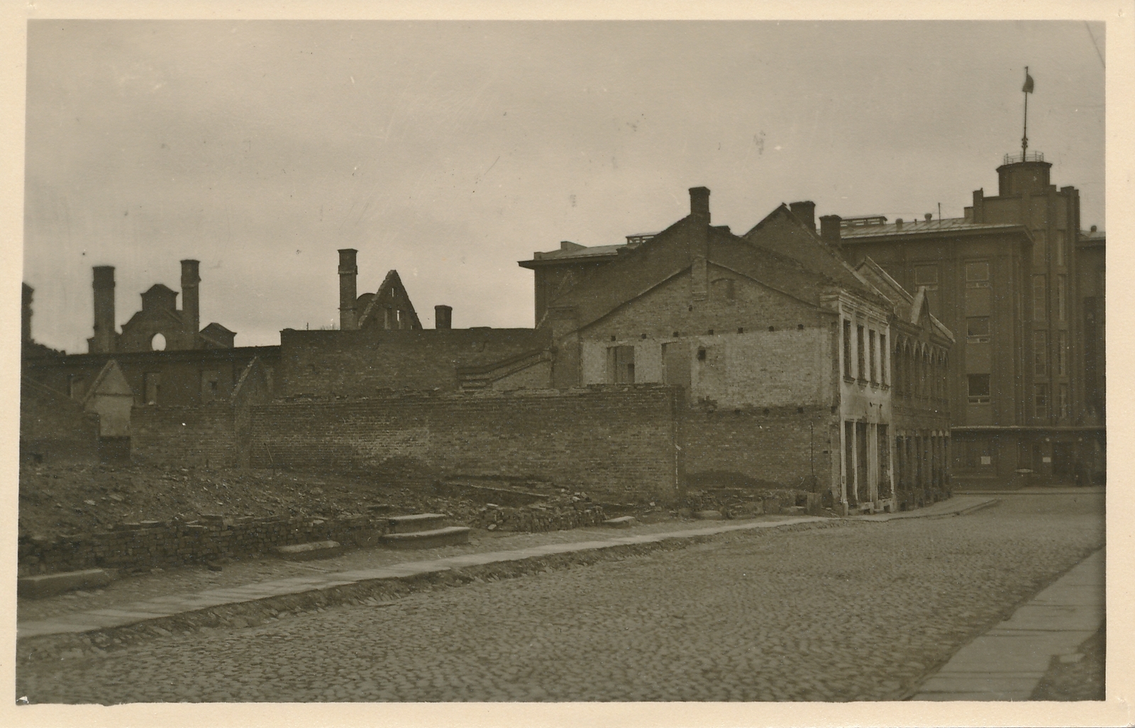 foto, Viljandi taastamistööd, Lossi tn, 1946, foto T. Parri