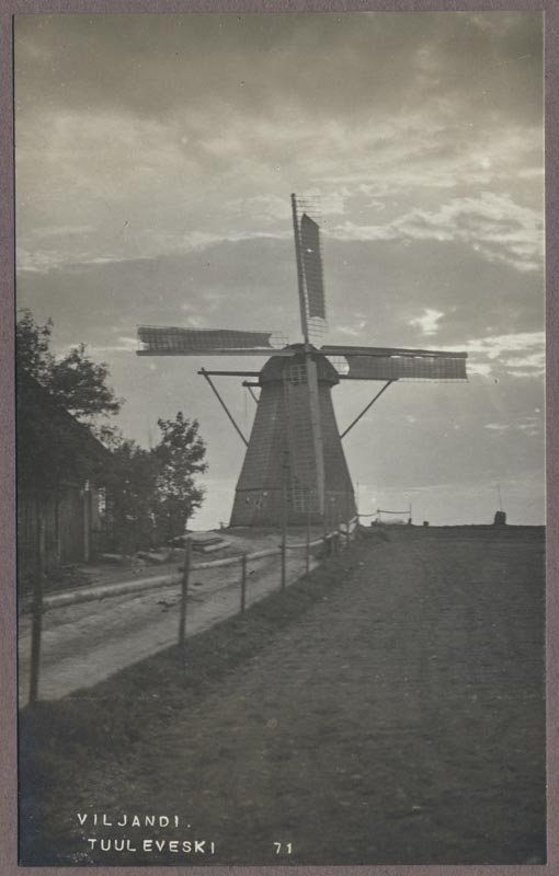 foto albumis, Viljandi, tuuleveski Turu tn, u 1915, foto J. Riet