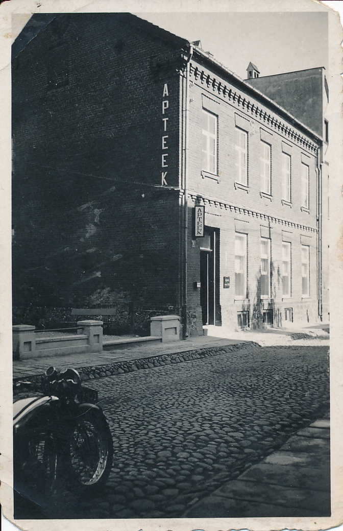foto, Viljandi, J. Luik´i apteek, Lossi tn 33, u 1930
