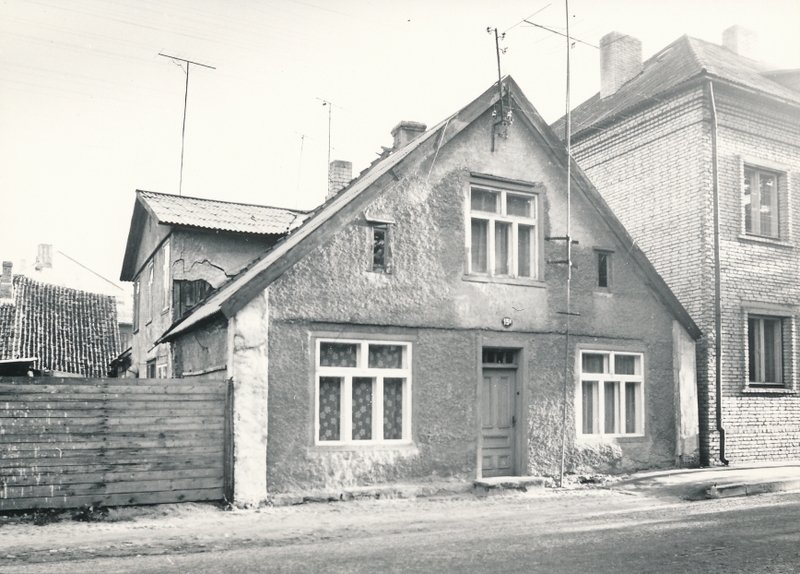 foto, Viljandi, endine E. Hunt'i trükikoda Posti tn 15 b, 1977, foto E. Veliste