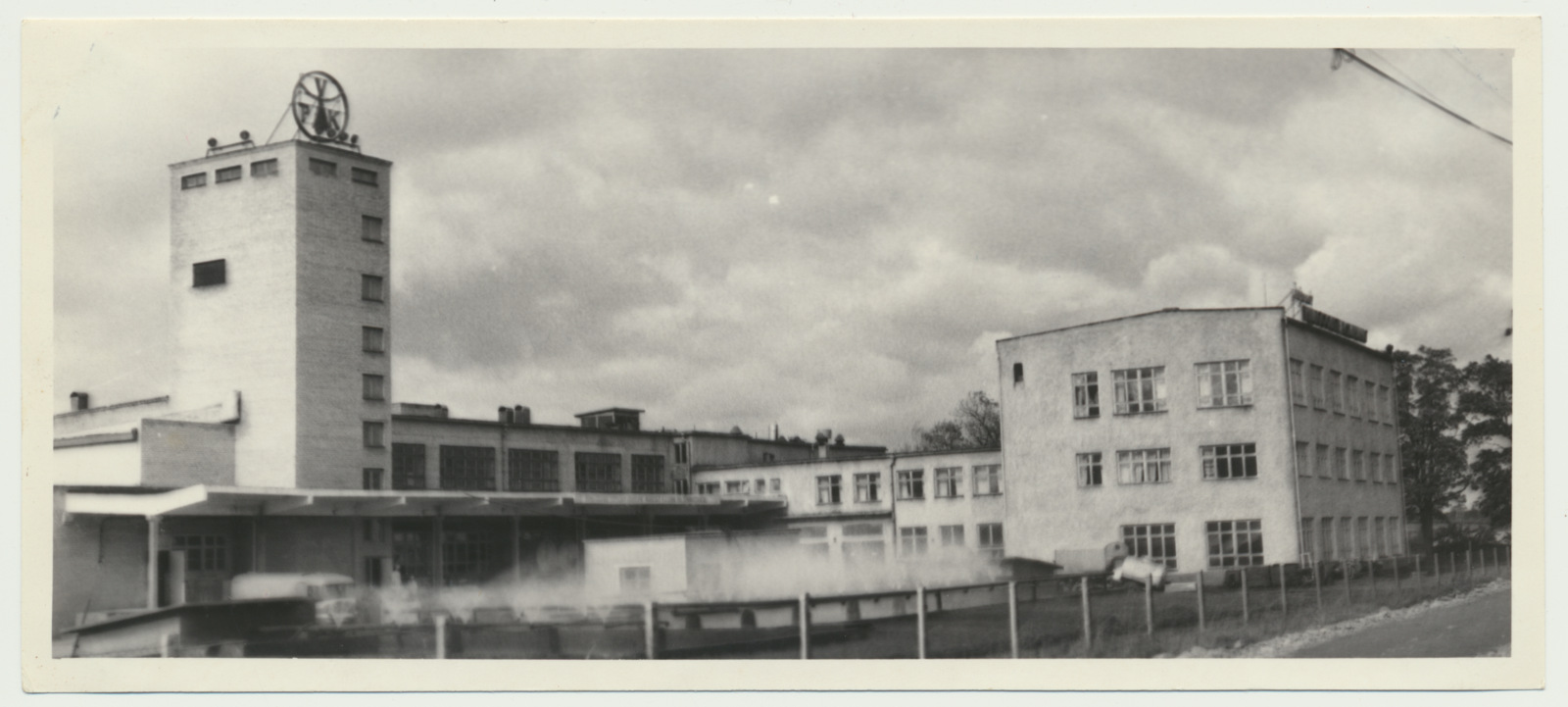 foto, Viljandi Piimakombinaat, välisvaade, 1965