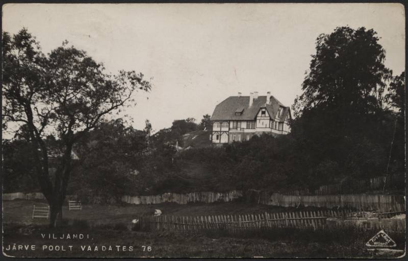 fotopostkaart, Viljandi, Pikk tn 33, G. Rosenbergi maja, järve poolt, u 1910, foto J. Riet