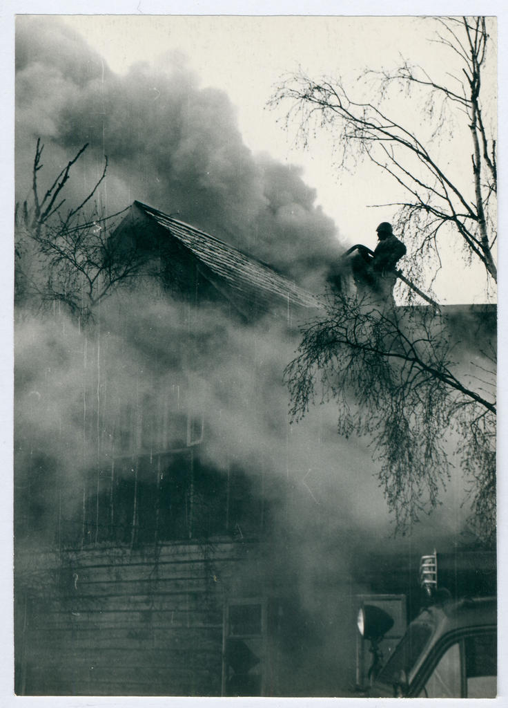 Tulekahju kustutamine A.Reha elumajas. 1961.