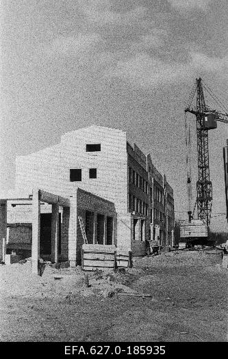Construction of Jõgeva Polyclinic and pharmacy. 29.03.1990