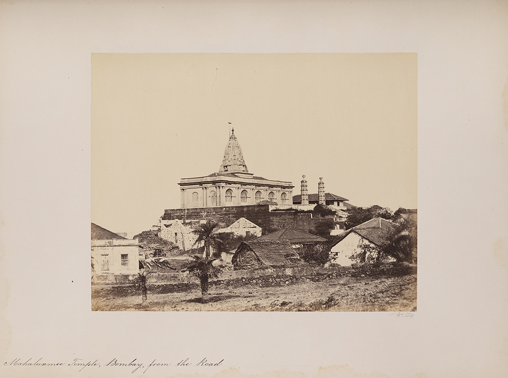 Mahaluxmee Temple, Bombay, from the Road