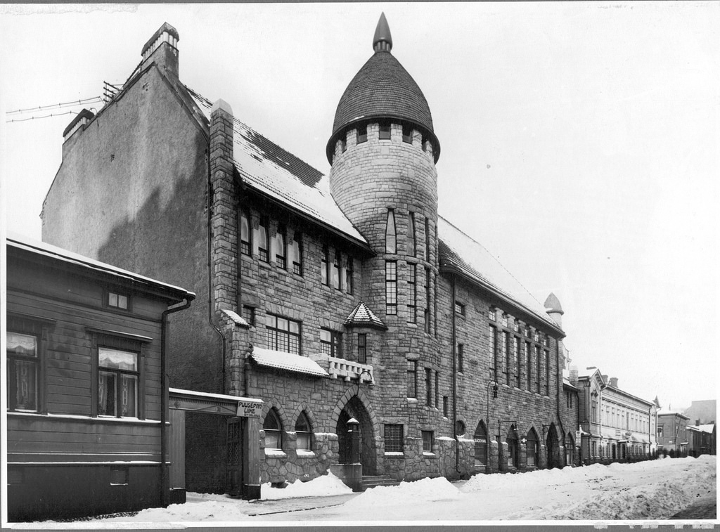 Old polytechnic student union building, Vanha Poli. Flange-proof 29