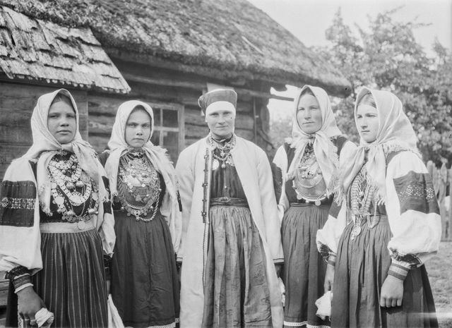 Song group of Tiirhannan village