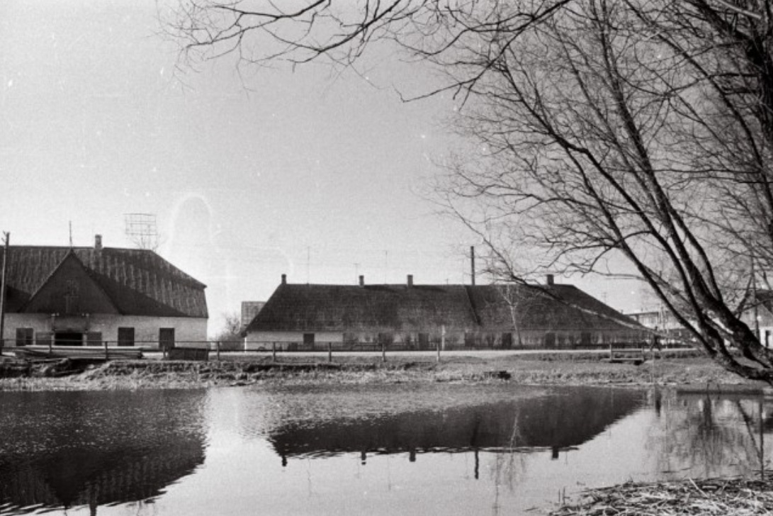 Adjacent buildings of Jõgeva Manor in 1969