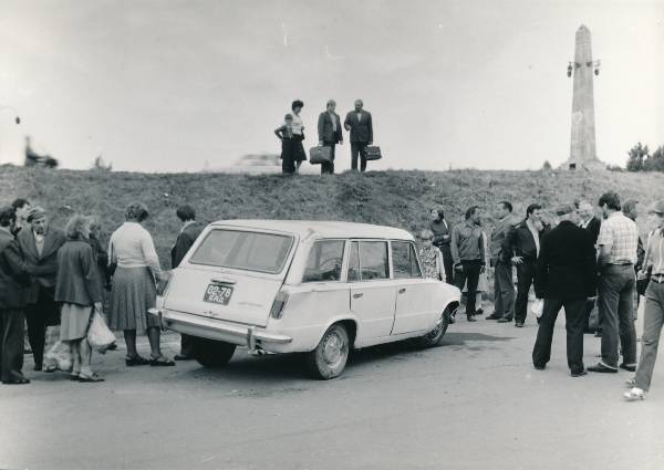 Autoavarii Tartus Võidu silla juures 1983a.