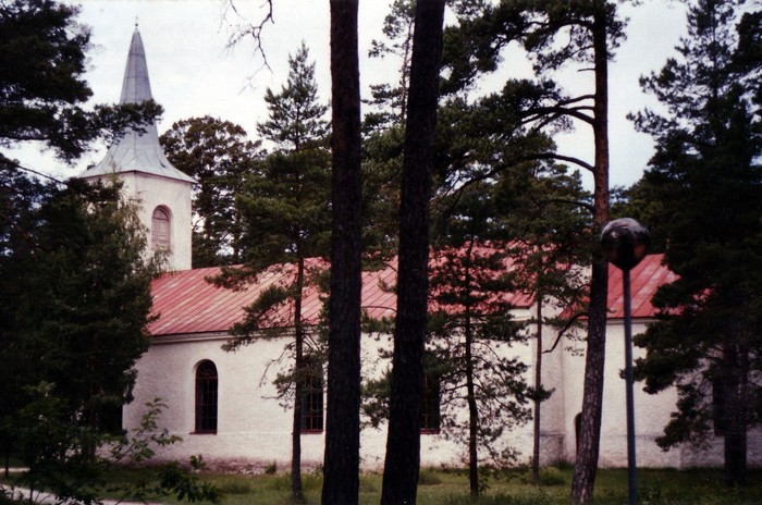 Foto Emmaste kirik