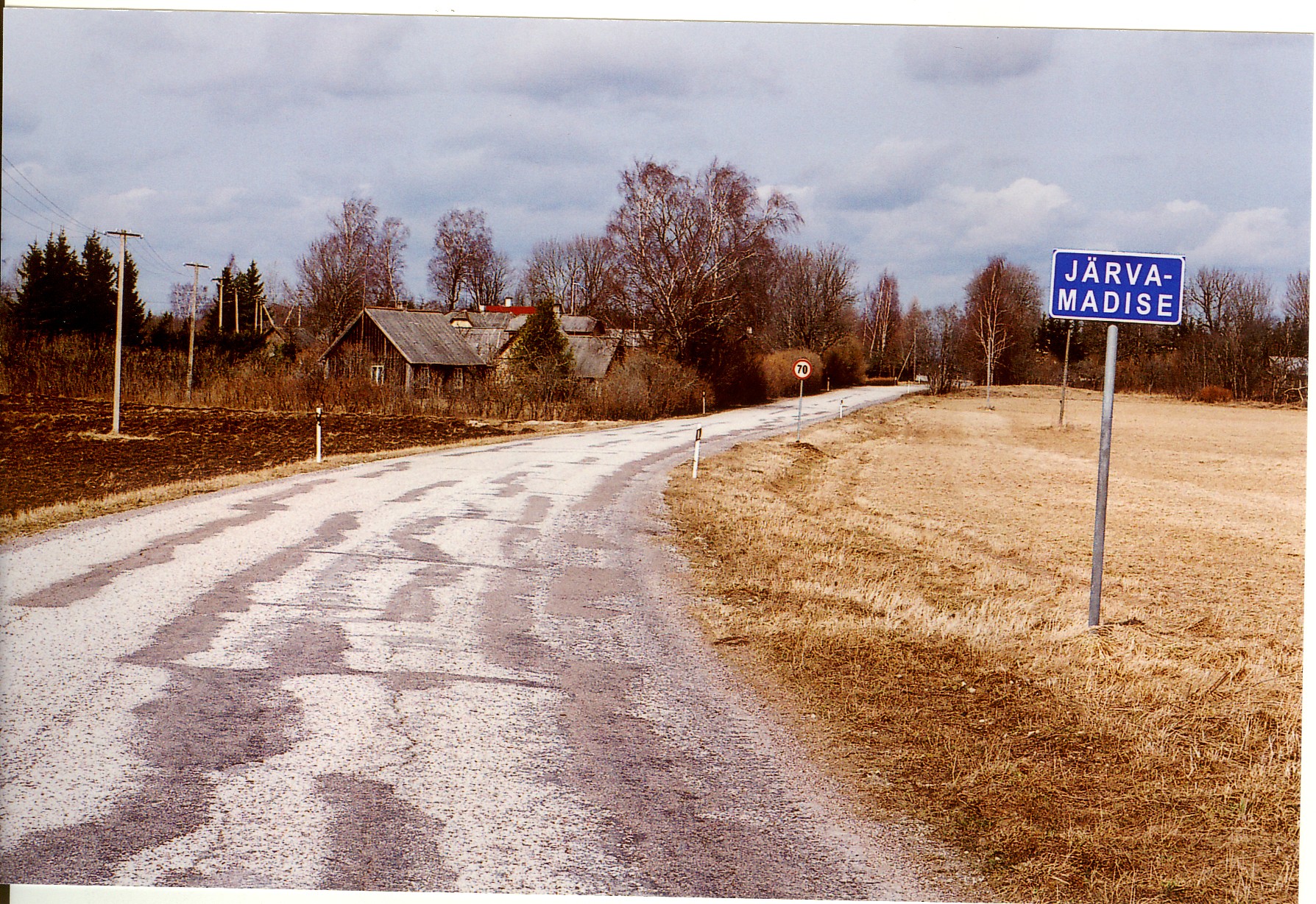 Järva-Madise asula tähis