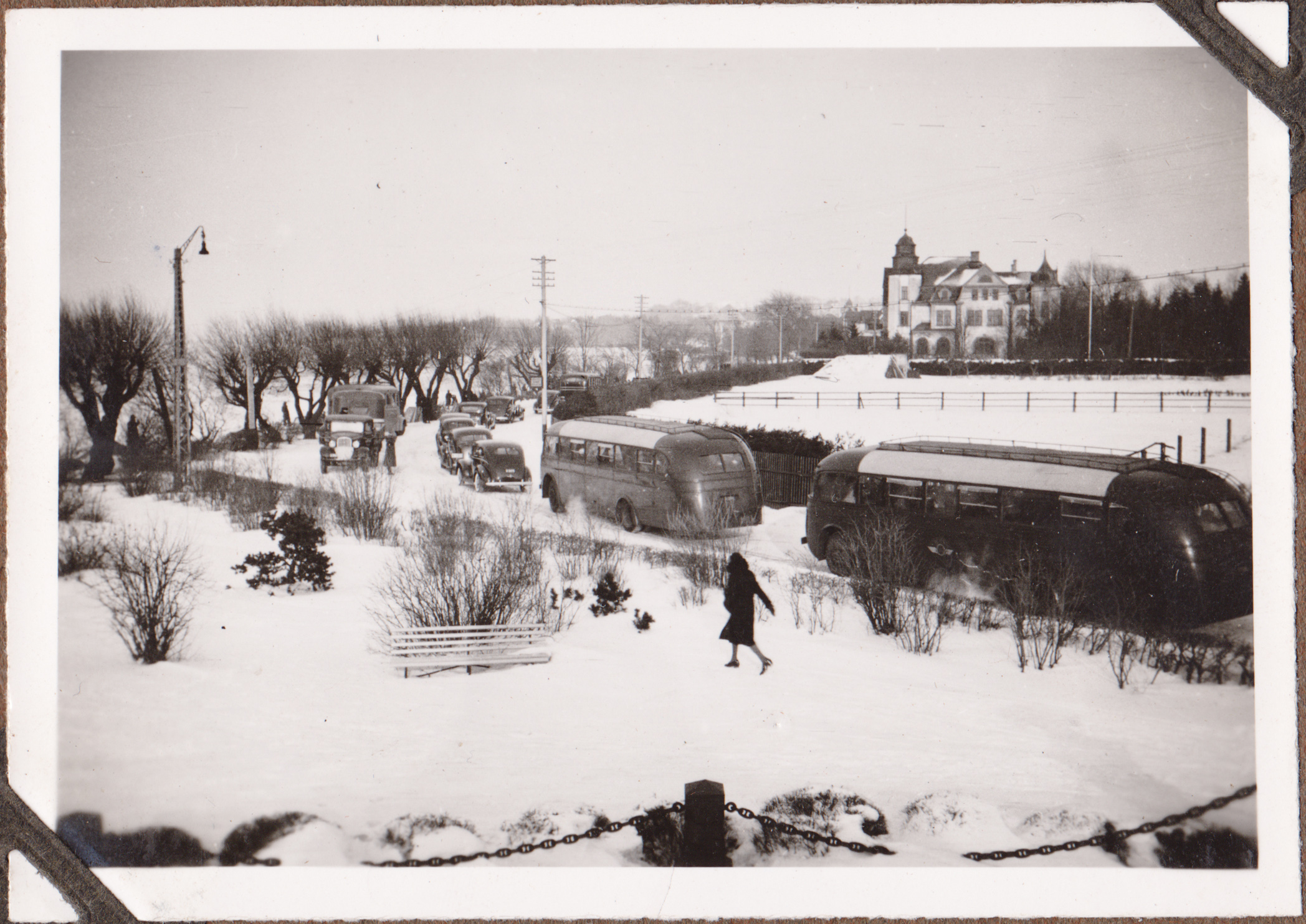 Tallinn - view of the Russalka monument, the beginning of Pirita road, Fahle villa (architekt Jacques Rosenbaum)