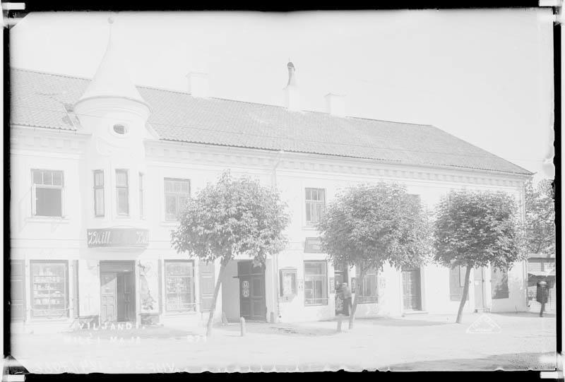 fotonegatiiv, Viljandi, Tallinna tn 6, J. Milli maja (end Feldti ja Ringi trükikoda) u 1920, foto J. Riet