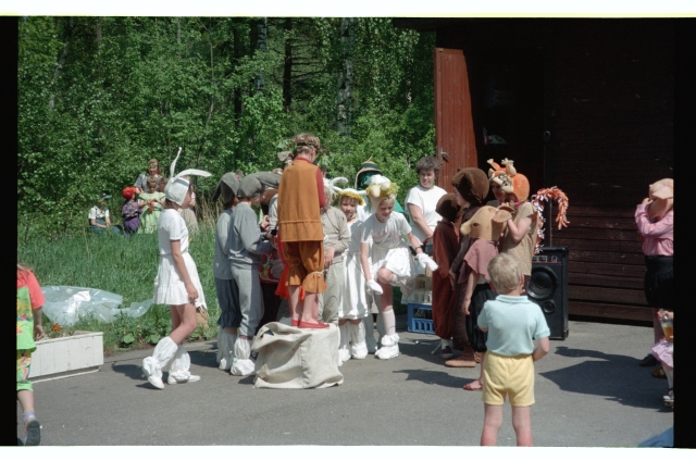 Kostümeeritud lapsed Tallinna Loomaaias