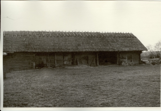 foto Tammsaare-Lõuna talu ait Albu 1994