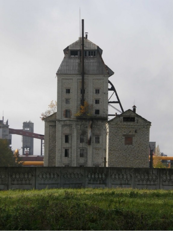 Oil tower of the chemical industry and adjacent stove buildings Ida-Viru county Kohtla-Järve city Järveküla tee 10