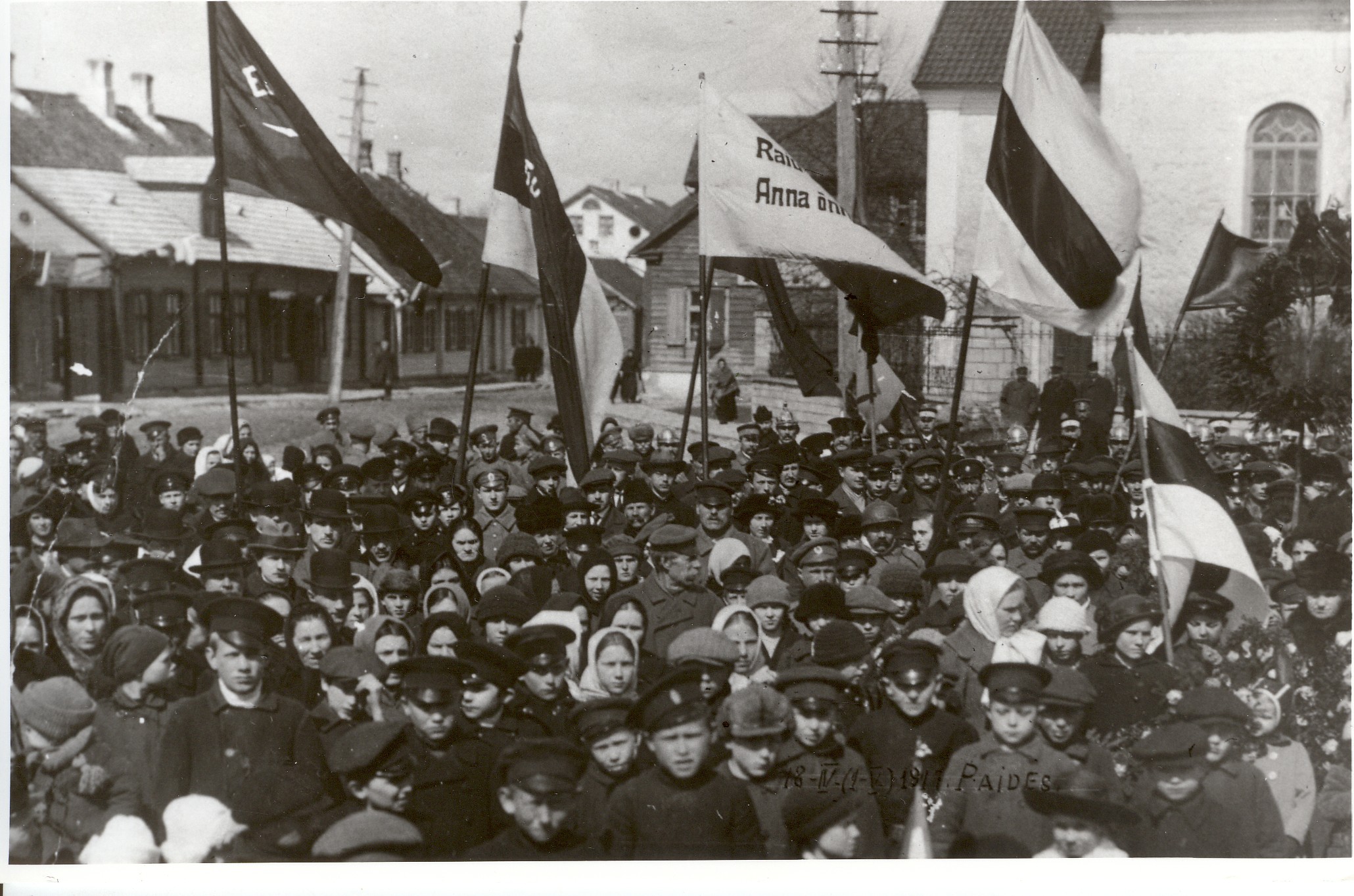 fotokoopia rahvakogunemine Paide turuplatsil 1917