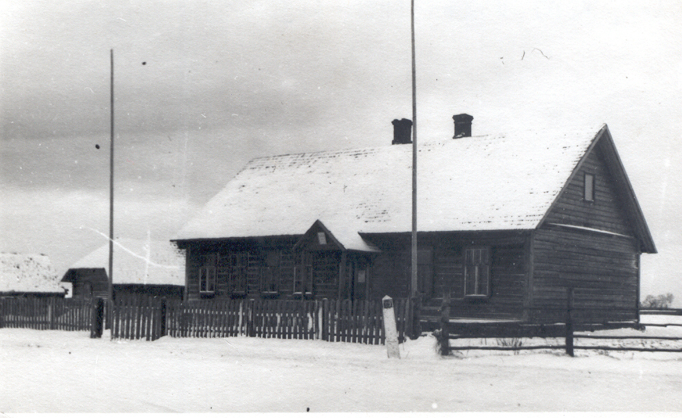 Foto. Mikitamäe MTK hoone