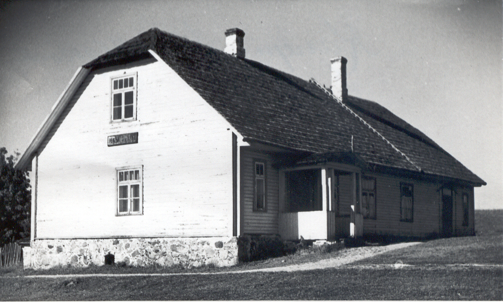 Foto. Jõksi algkooli hoone