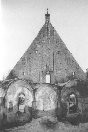 Teise maailmasõja purustused Narvas. Johannese kirik
