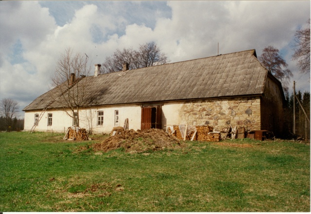 värvifoto Kareda küla vaade, Kareda küla endine koolimaja 1997
