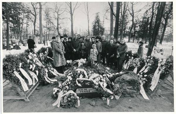 Prof Kalju Paaveri matused 1985a.