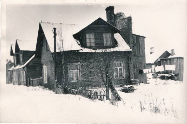 Maja Paju tänaval. Tartu, 20. sajandi algus.
