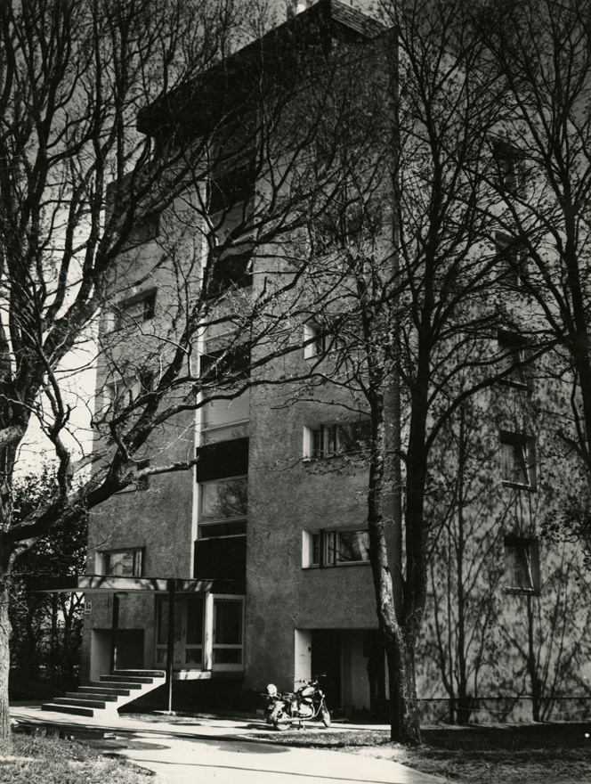 Korterelamu Tartus, eestvaade. Arhitekt Boris Mirov