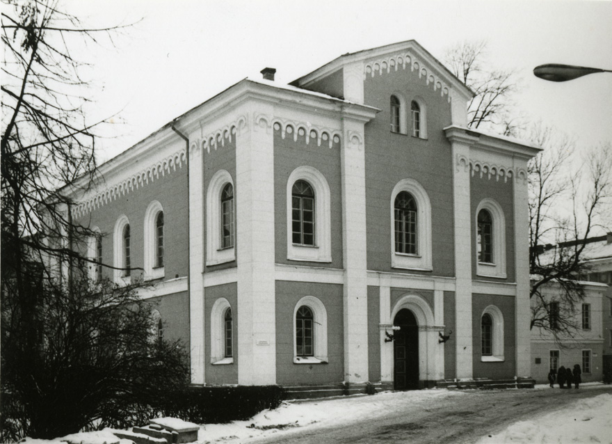 Tartu ülikooli kirik, hilisem raamatukogu, fassaadivaade. Arhitekt Karl Rathhaus; rek Henn Kuvasto