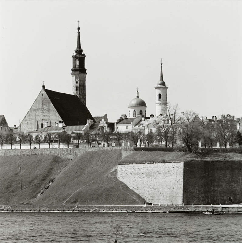 Narva, vaade jõe poolt vanalinnale