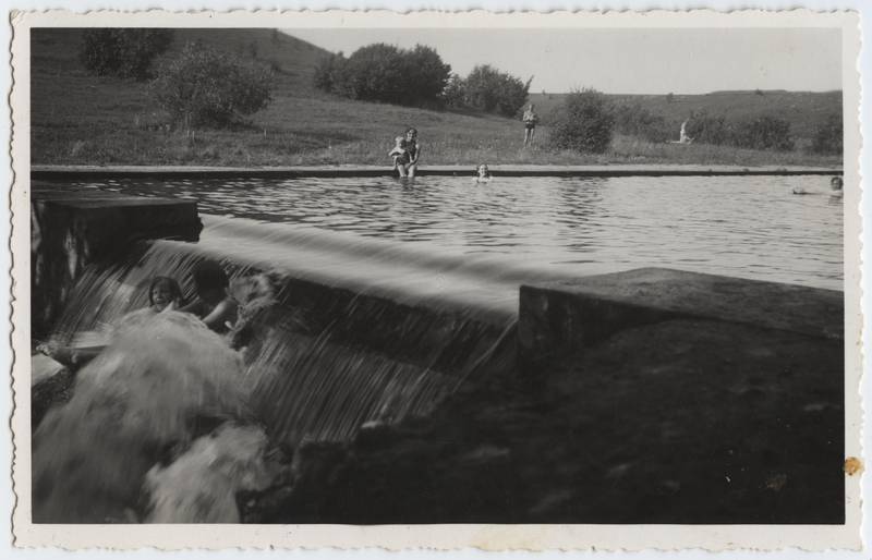fotopostkaart, Viljandi, Uueveski org, osa tagumisest basseinist, vee ülevoolu ala, u 1935