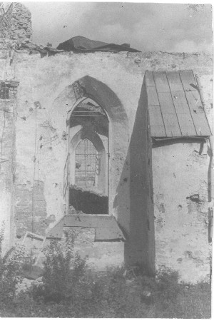 varemeis Narva toomkirik, 1945-1947