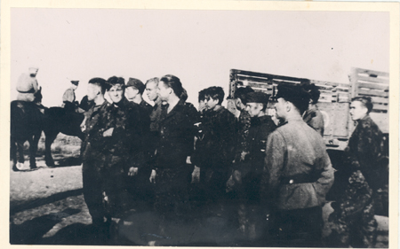 Teise maailmasõja sündmused Narvas. Grupp saksa sõjavange