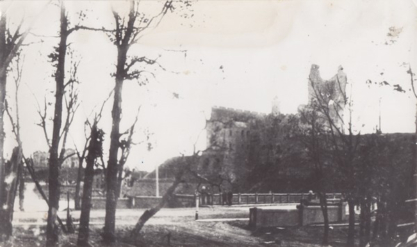 Teise maailmasõja purustused Narvas