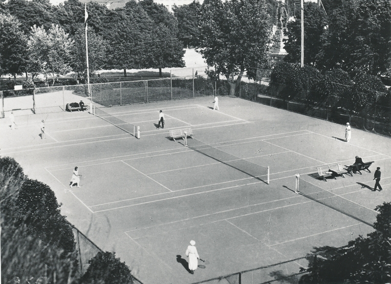 Tenniseväljak Tallinnas