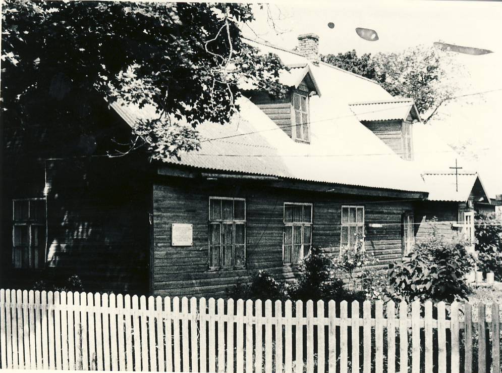 Toila koolimaja