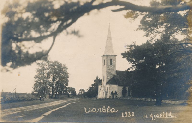 Foto. Varbla Urbanuse kirik. 1930. Mustvalge. Foto: M. Agasild.