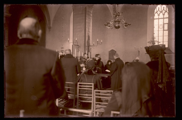 Tallinna Jaani kiriku sisevaade, Wilhelm Friedrich Dubase matus