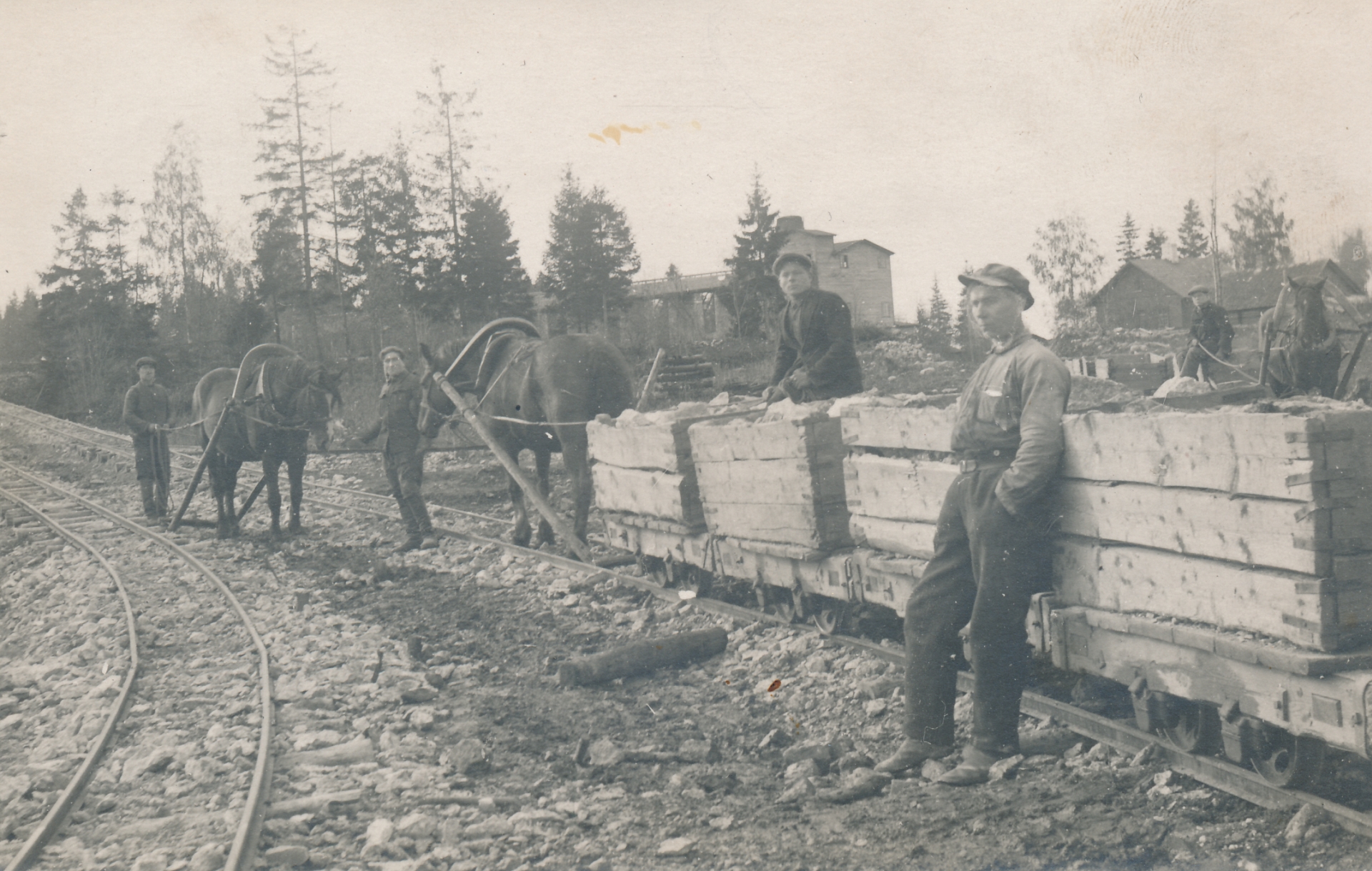 Pae vedu hoburaudteega