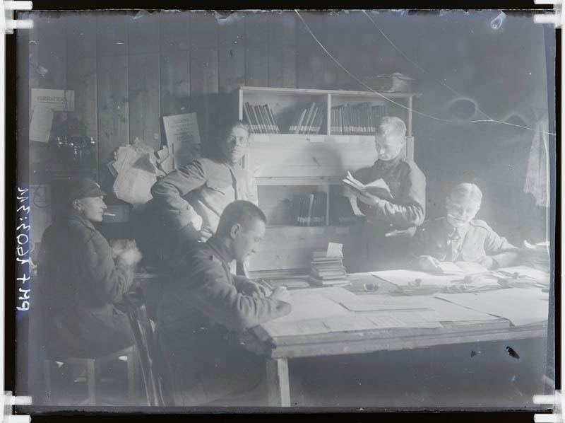 klaasnegatiiv, sõjaväelased 1920-ndad a.