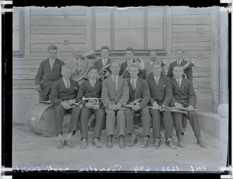 klaasnegatiiv, Piiumetsa algkooli õnnistamise päeval 1931.a.