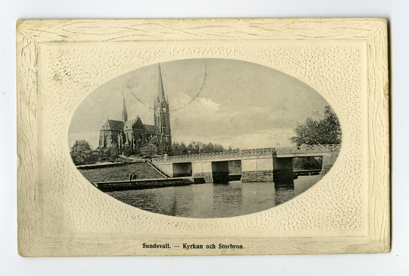 Fotopostkaart Sundsvalli kiriku ja silla vaade