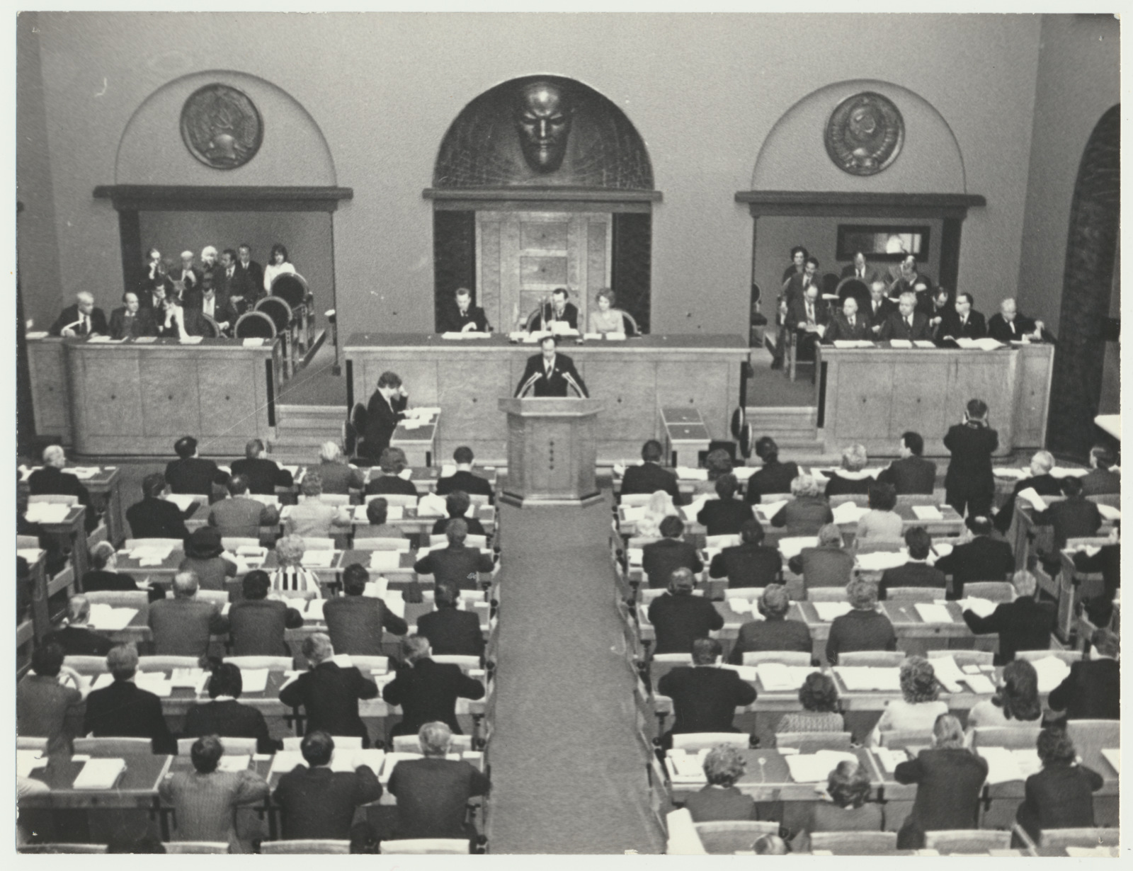 foto Eesti NSV Ülemnõukogu istung, presiidium, saal 1976 ETA foto
