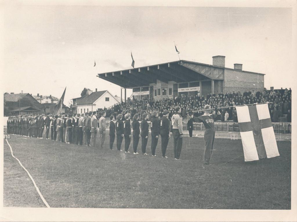 Tartu Ülikool. TRÜ staadioni avavõistlused. 1957.a.