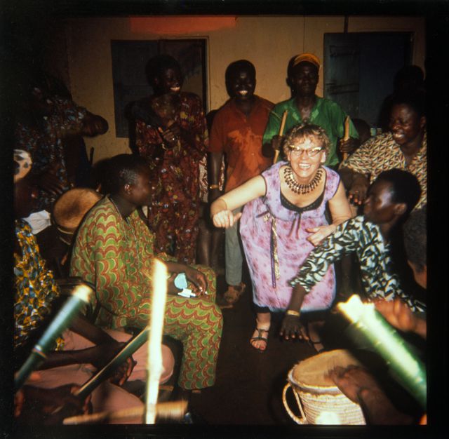 Helinä Rautavaara dancing in Dahomey (now Benin); interior picture