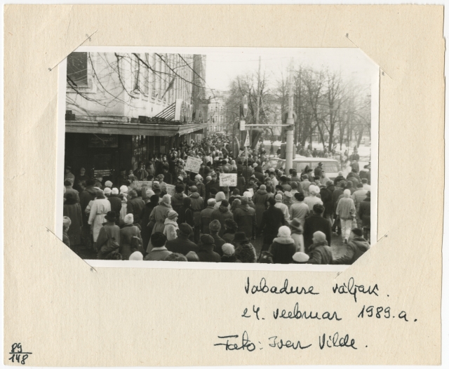 Nõukogude okupatsiooni vastane meeleavaldus Vabaduse väljakul 24. veebruaril 1989.a.